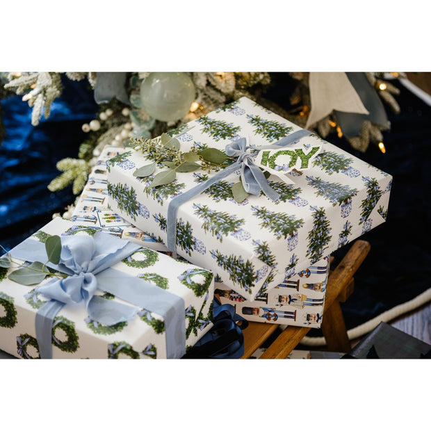 Boxwood Wreath Gift Wrap Roll