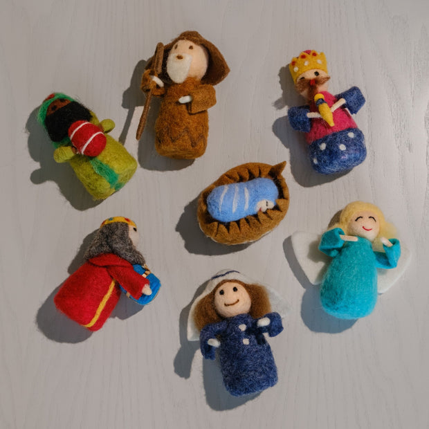 Tiny Tides Plush Nativity Set