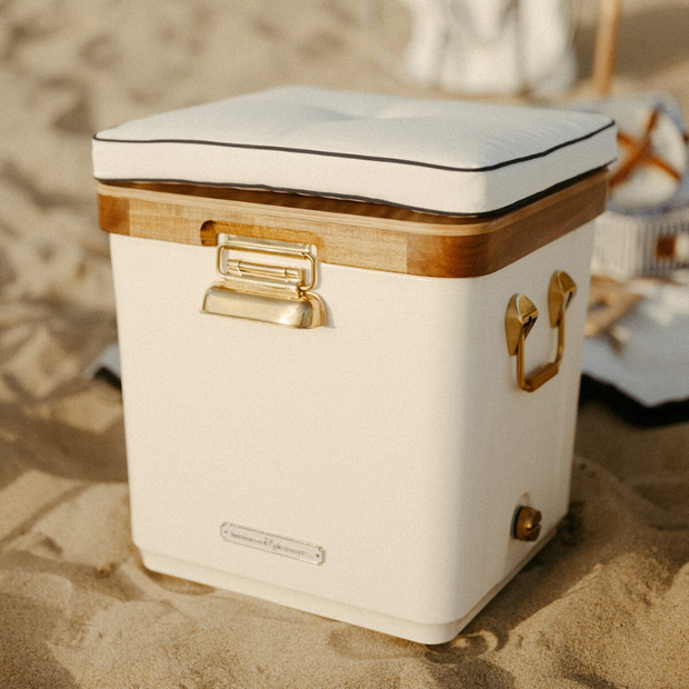 Hemingway Cooler