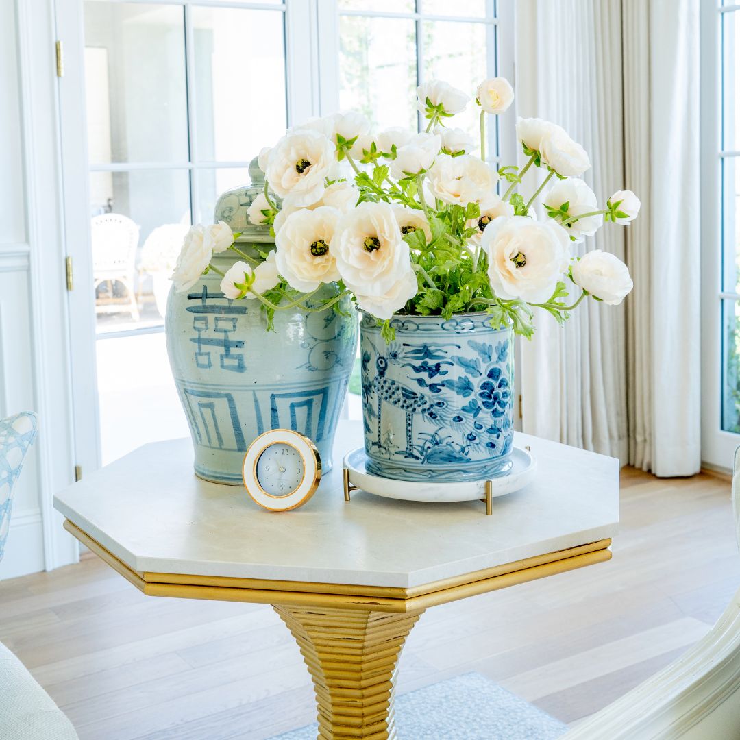 Biancalani 花瓶☆SALE Antiqued Blue Peacock Porcelain Planter - Cailini Coastal
