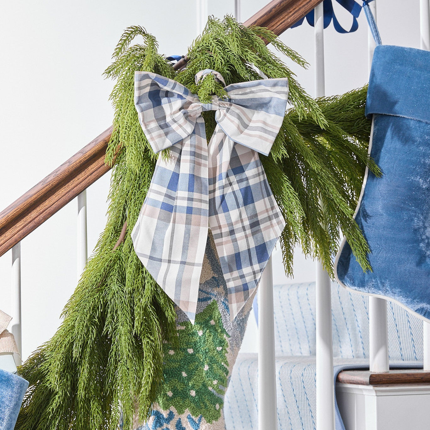 Hemmingway Plaid Oversized Bow