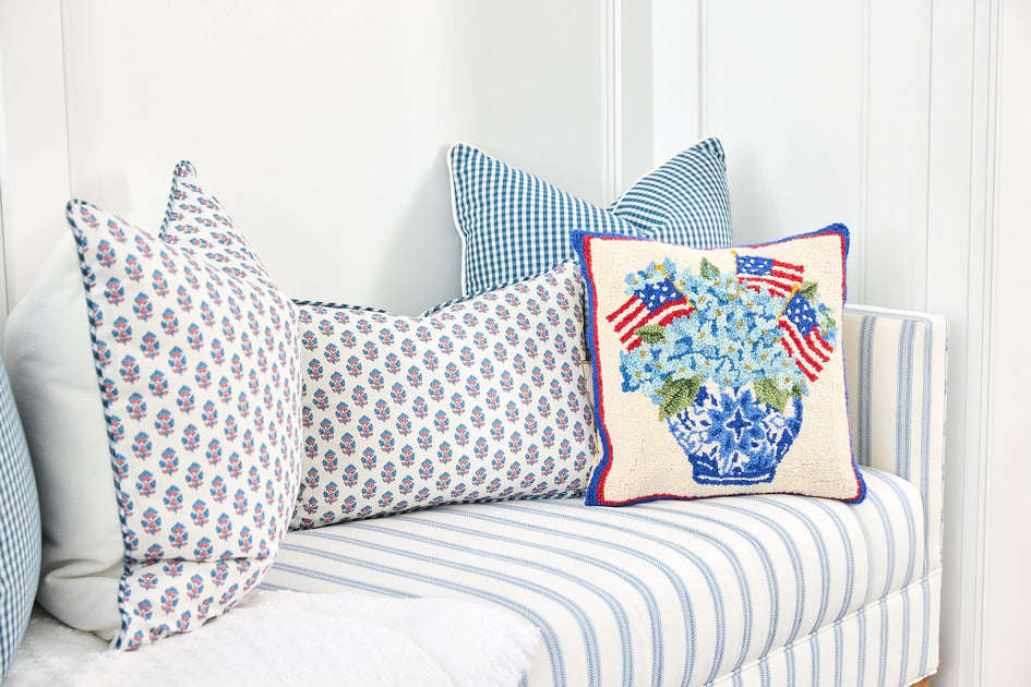 Promenade Pillow with Insert – Cailini Coastal