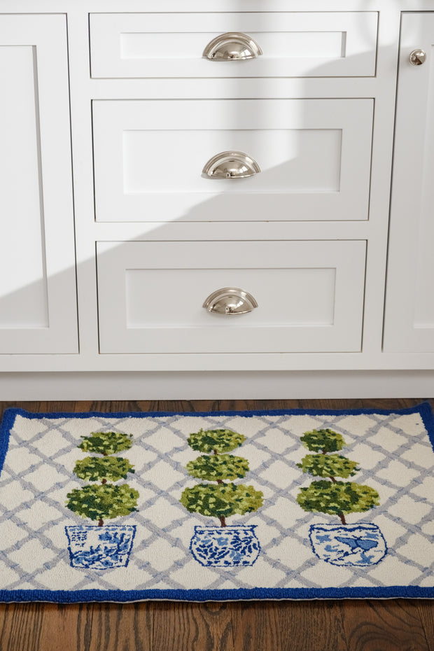 Topiary Trellis Hook Rug