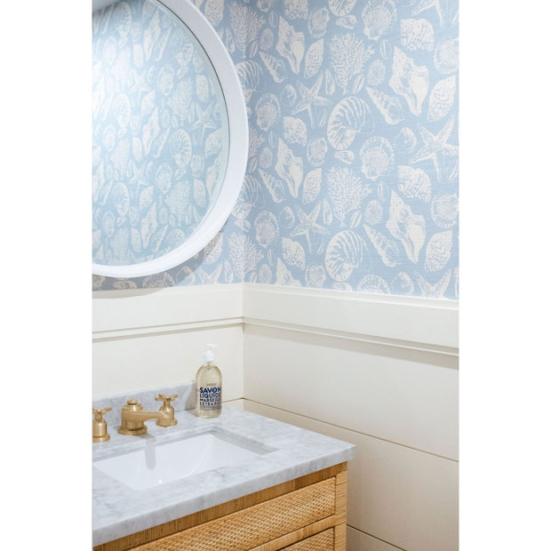 Coquillages Natural/Light Blue Grasscloth Wallcovering