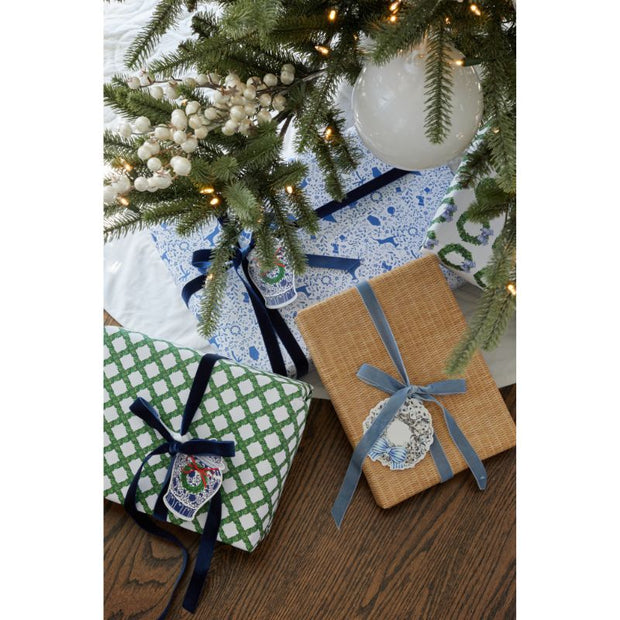 Ginger Jar with Wreath Die-Cut Gift Tags